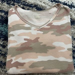 American Eagle Long Sleeve